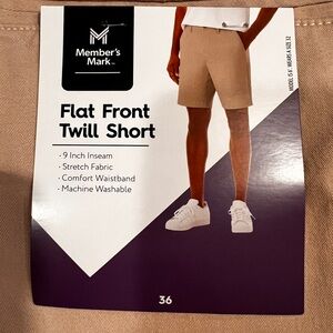 Master’s Mark men’s tan shorts size 36. NWT